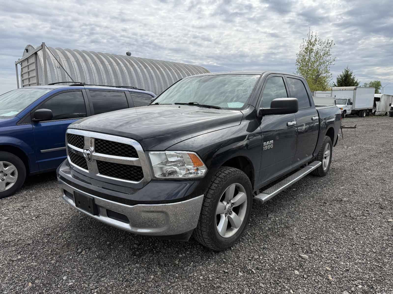 2017 Chrysler Pickup (Dodge)