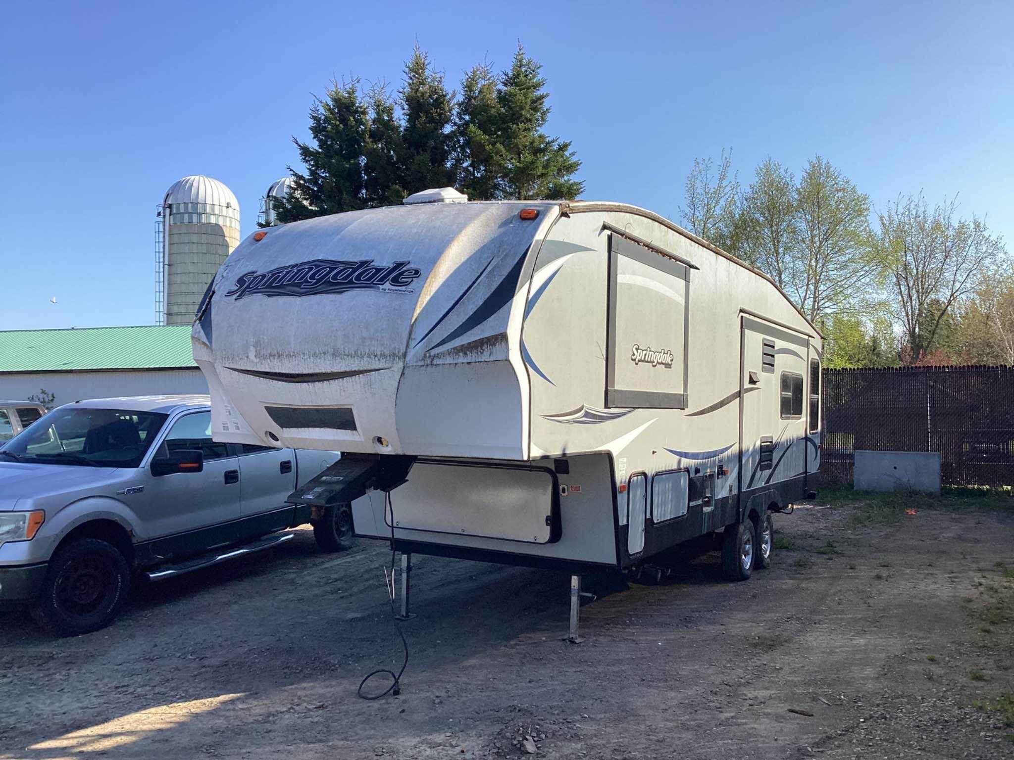 2017 Caravan/Mt.Home Fifthwheel Carv