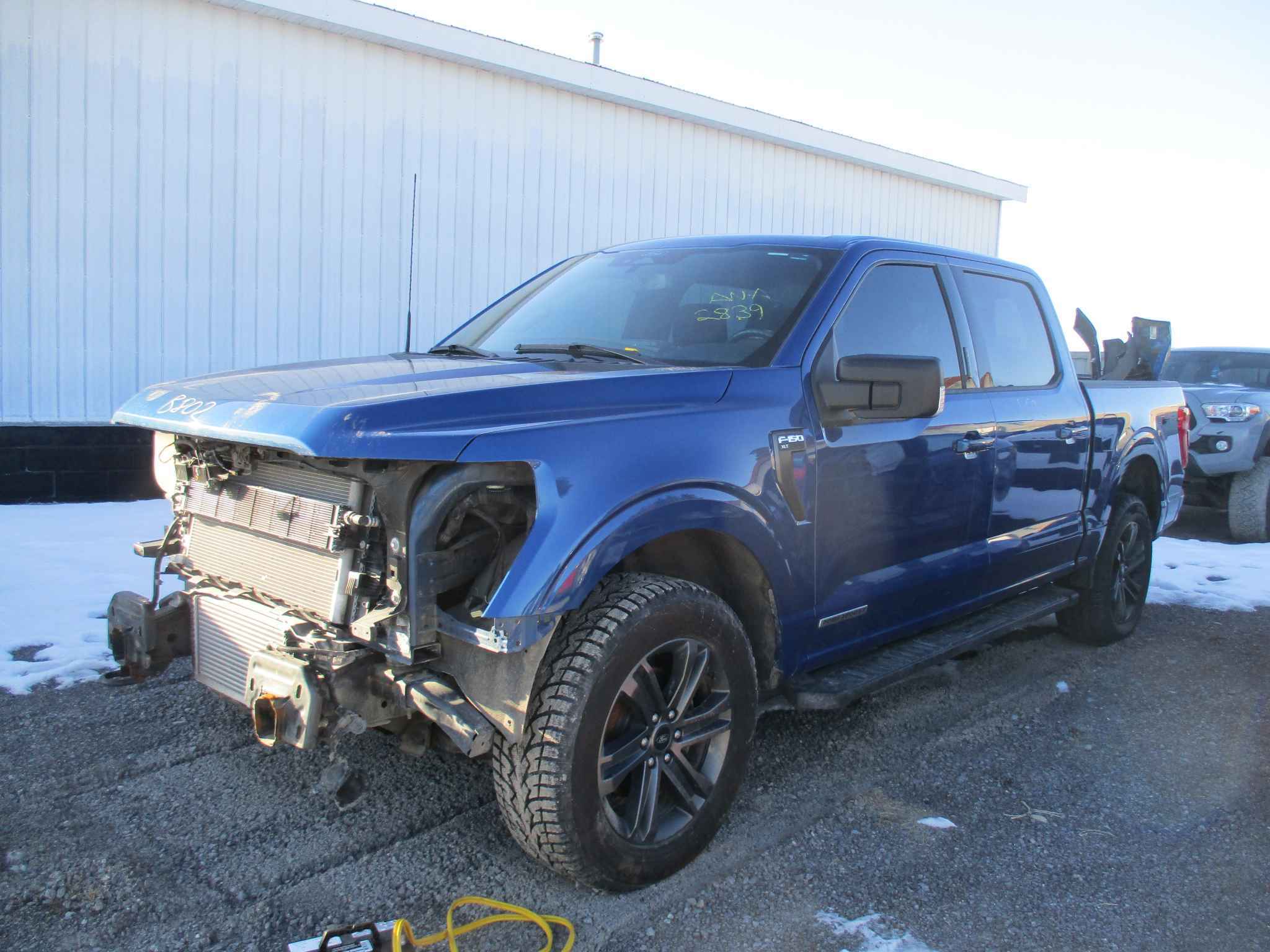 2022 Ford Pickup (Ford)