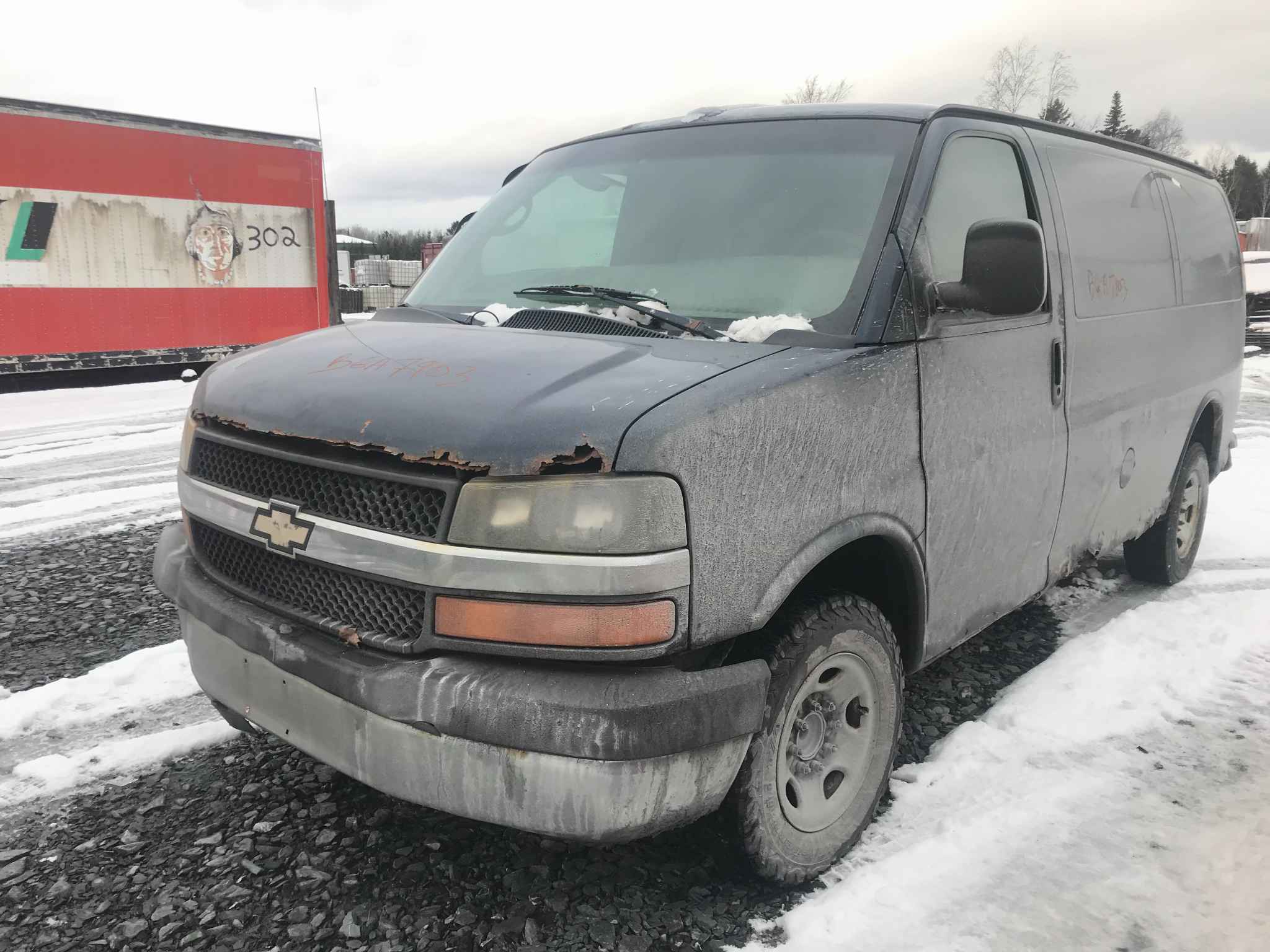 2010 GM Van Chevrolet