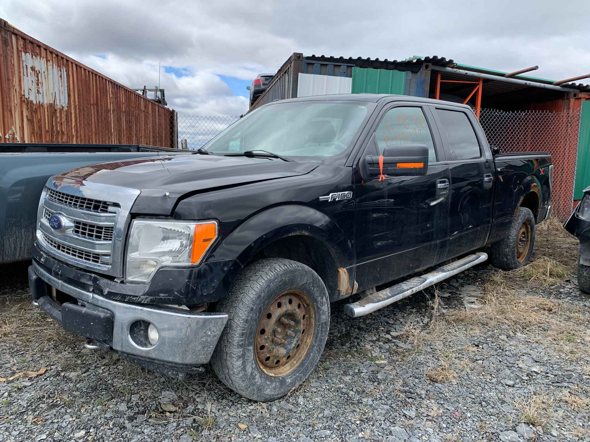 2014 Ford Pickup (Ford)