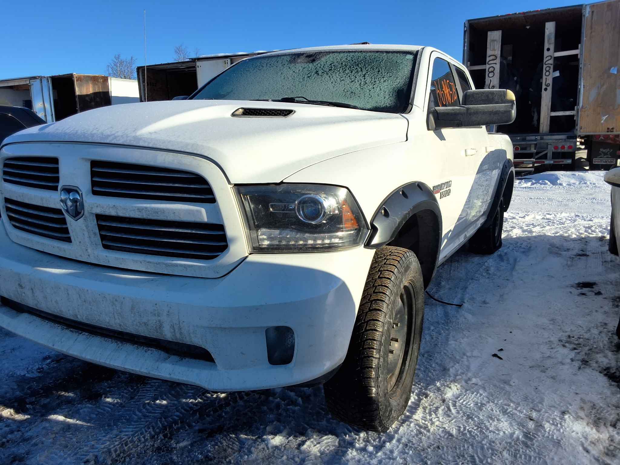 2014 Chrysler Pickup (Dodge)