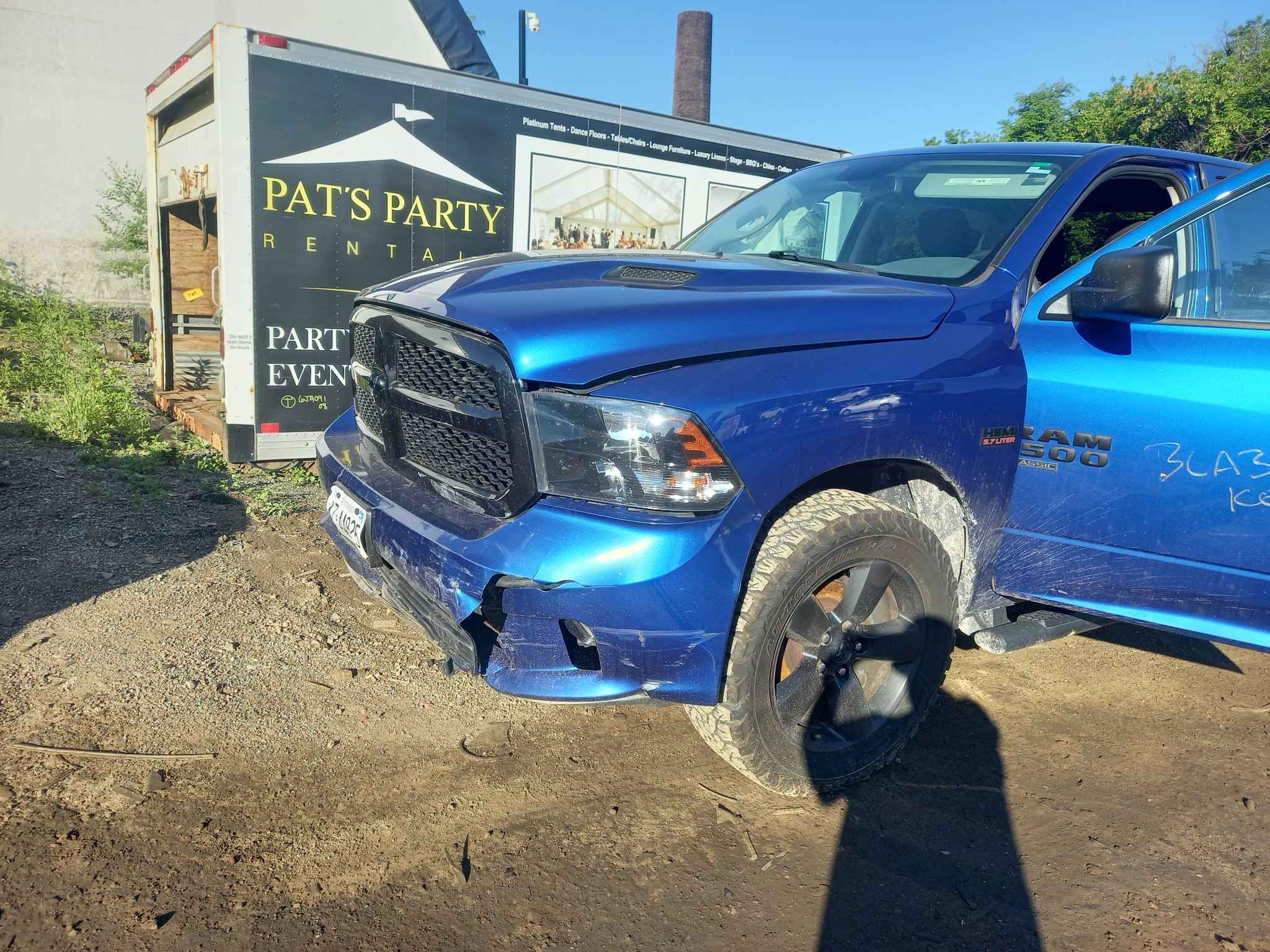 2019 Chrysler Pickup (Dodge)