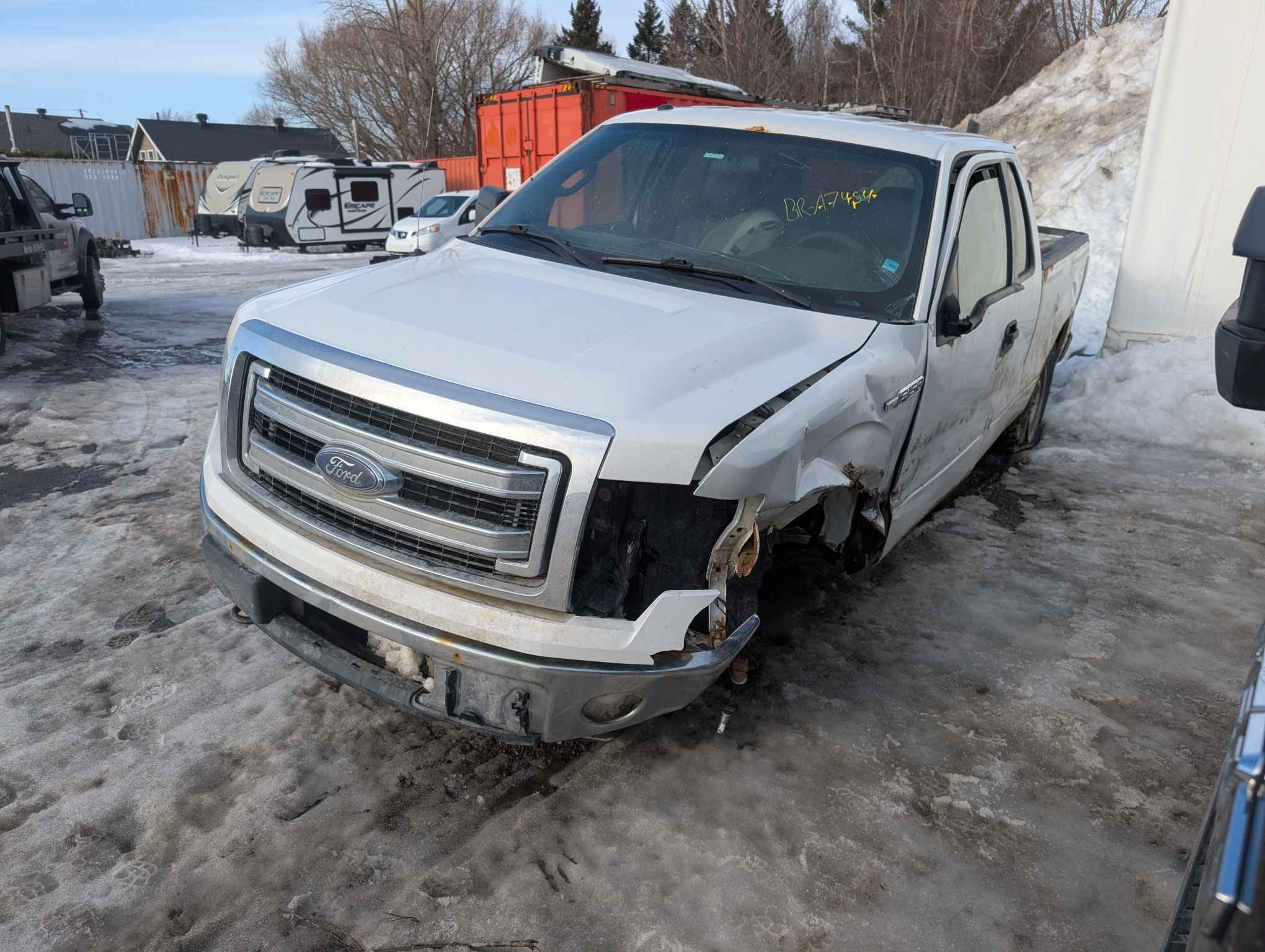 2014 Ford Pickup (Ford)