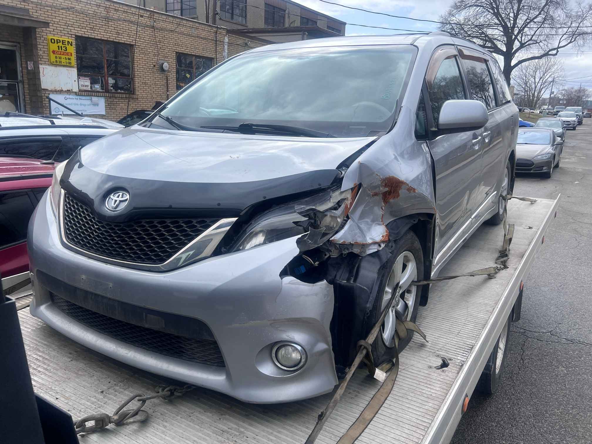 2012 Toyota Sienna