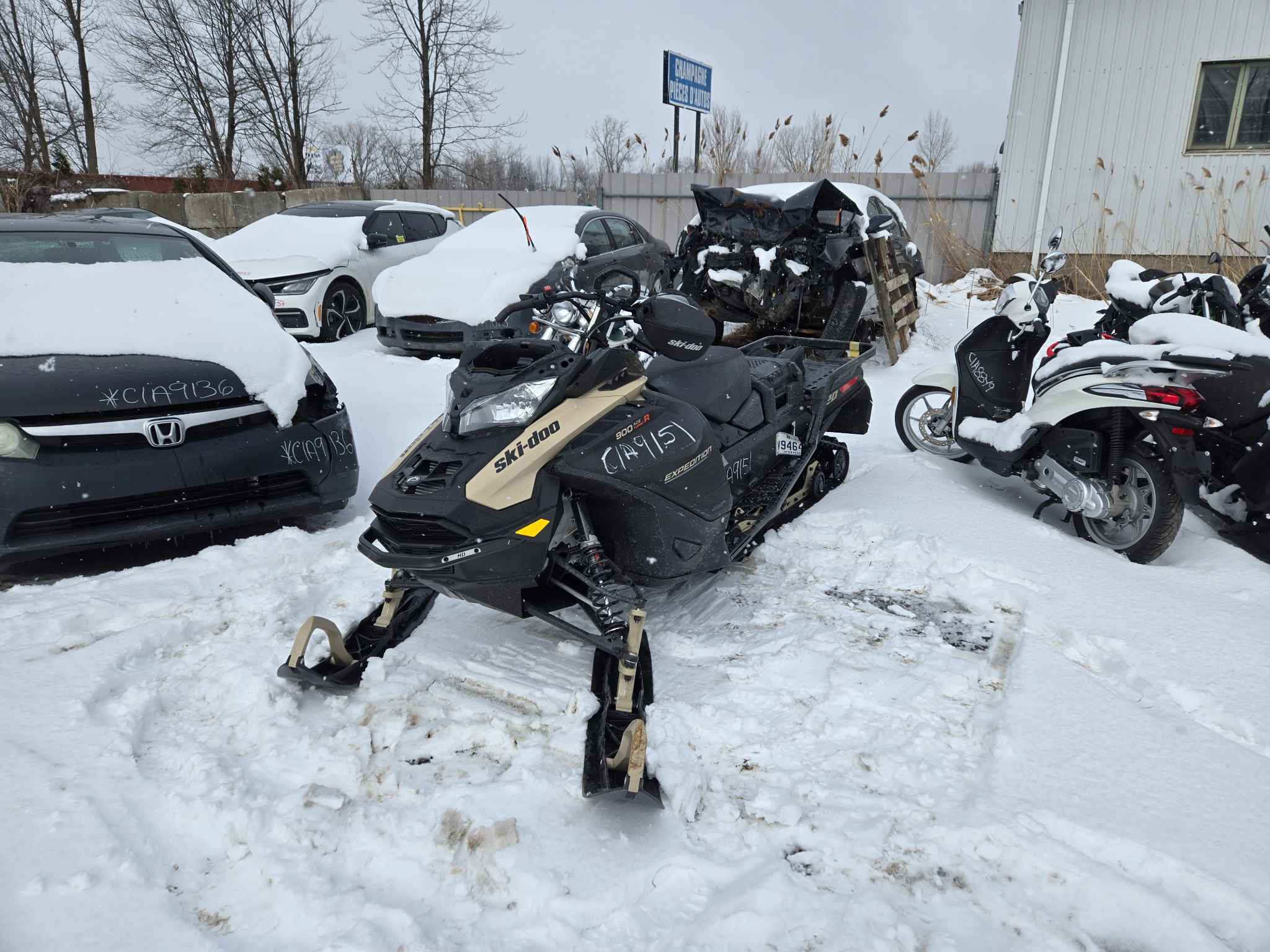 2024 Snowmobile Skidoo Brp
