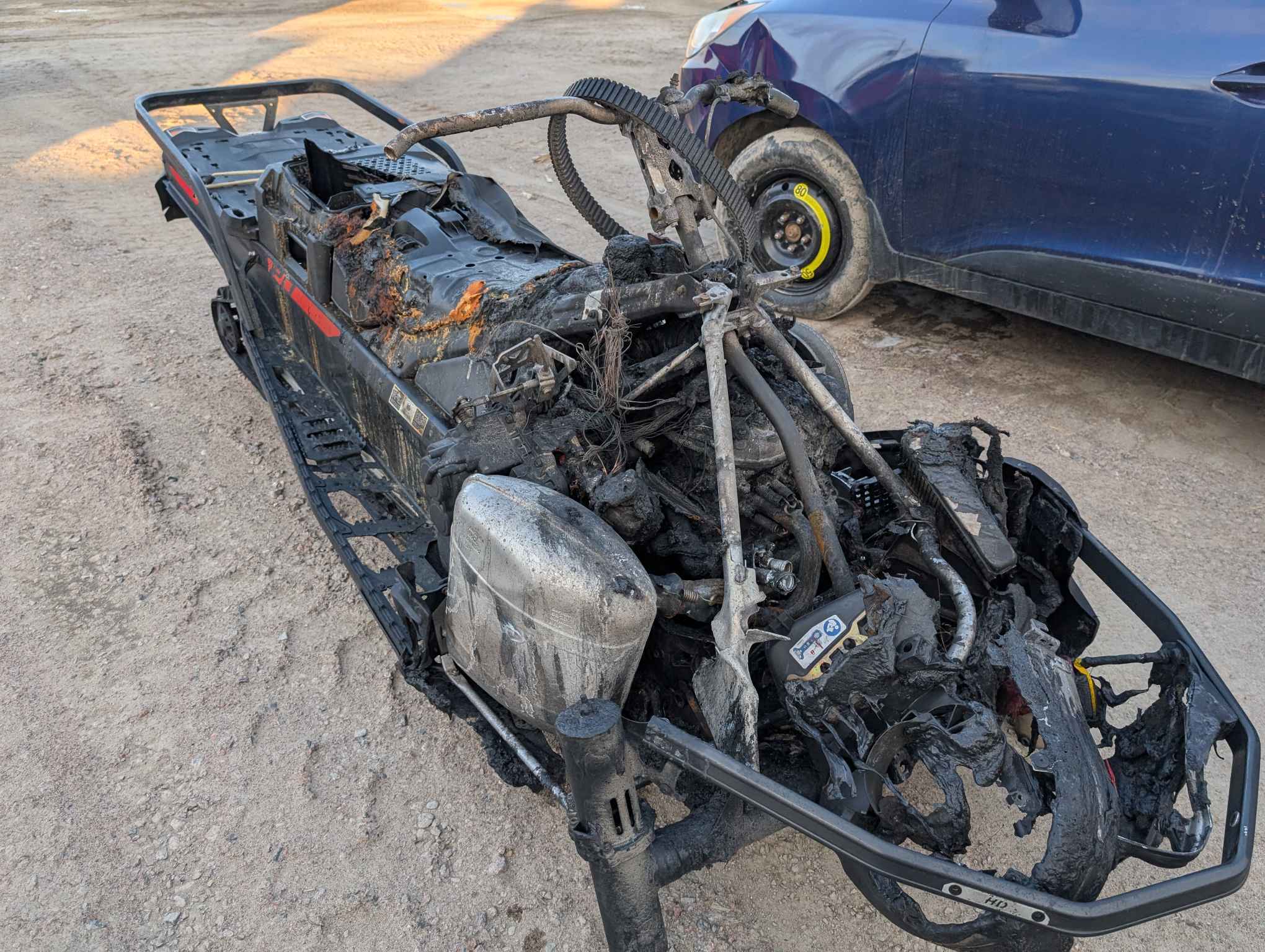 2022 Snowmobile Skidoo Brp