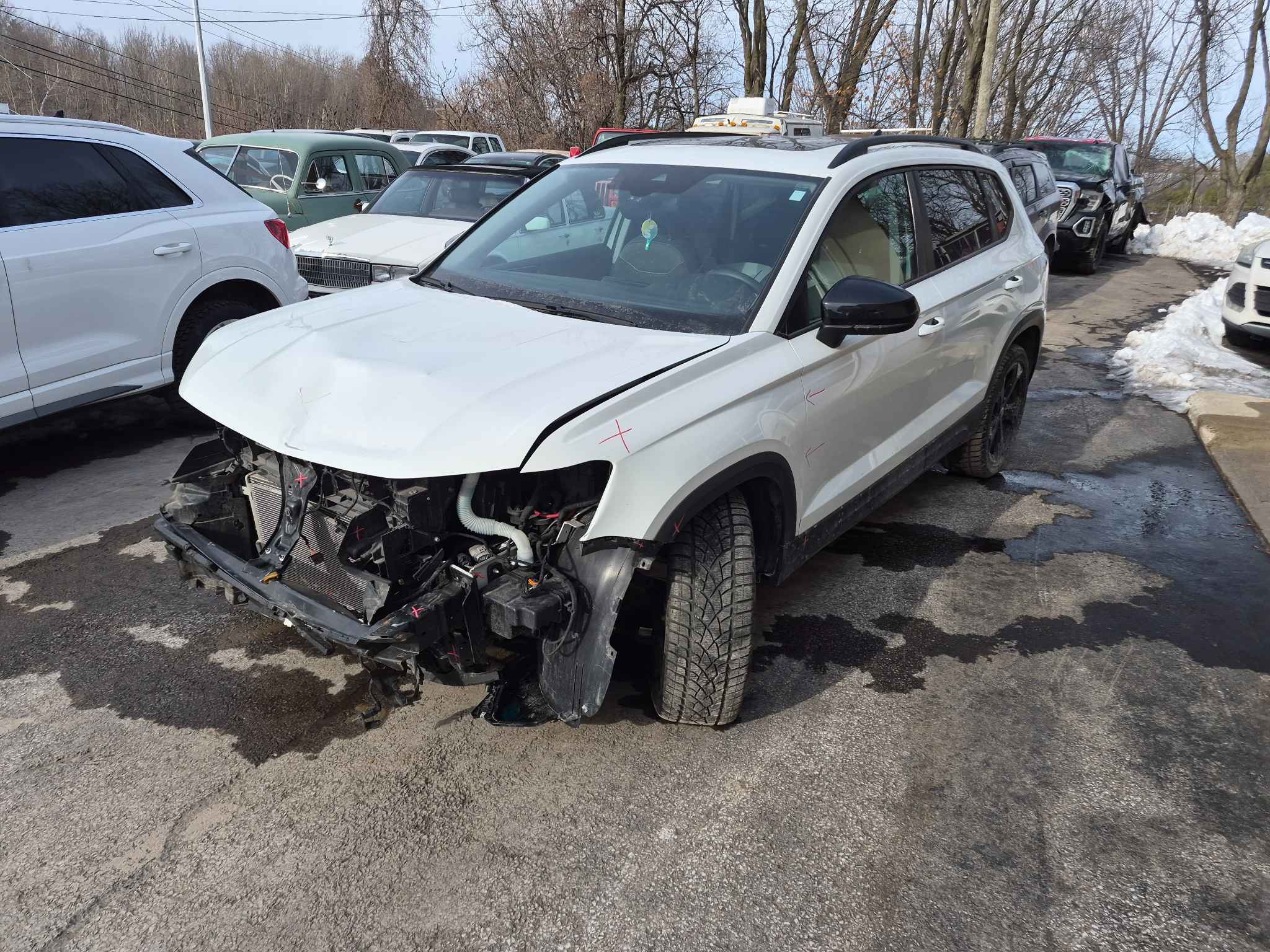 2025 Volkswagen Taos