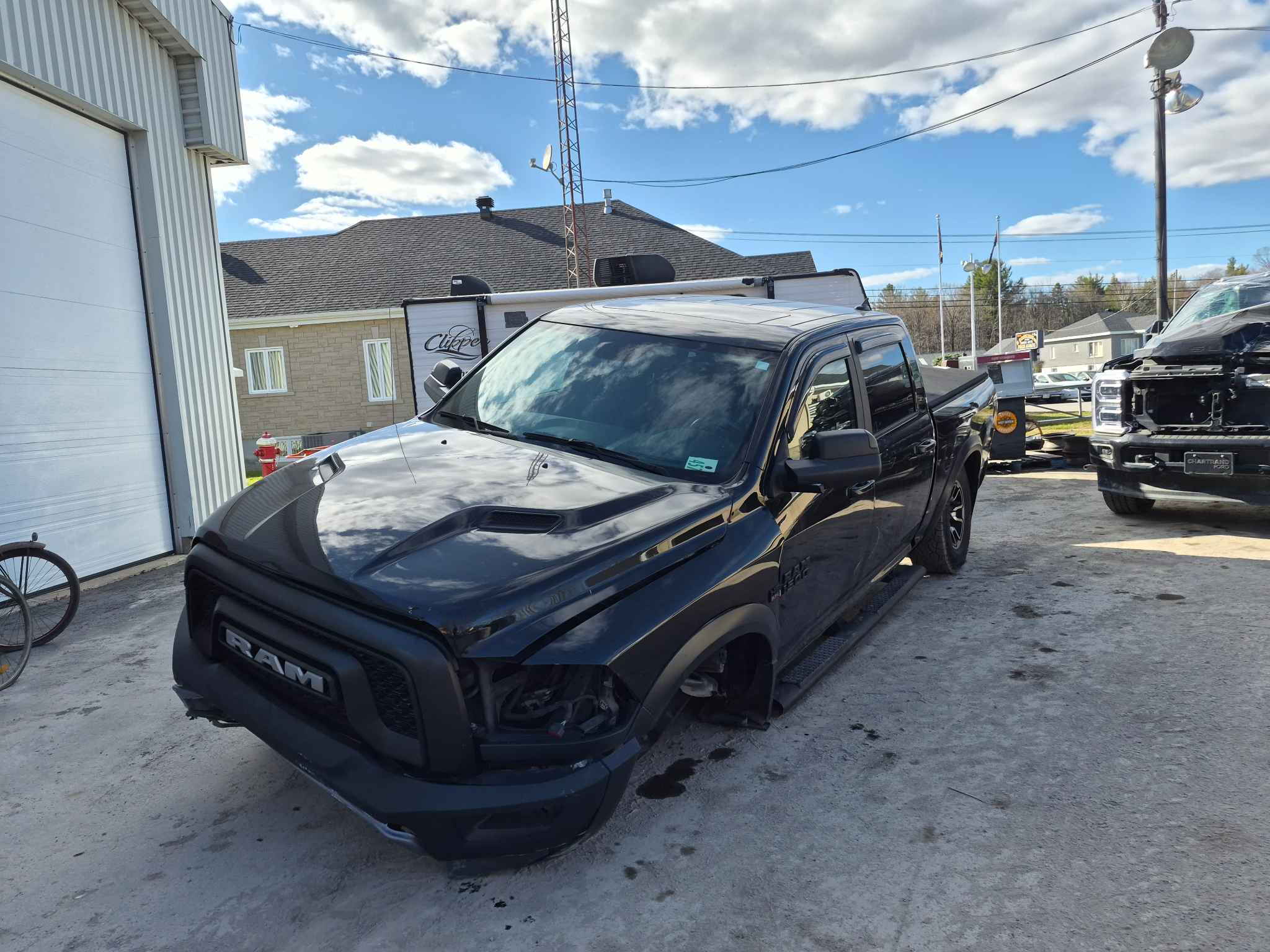 2018 Chrysler Pickup (Dodge)