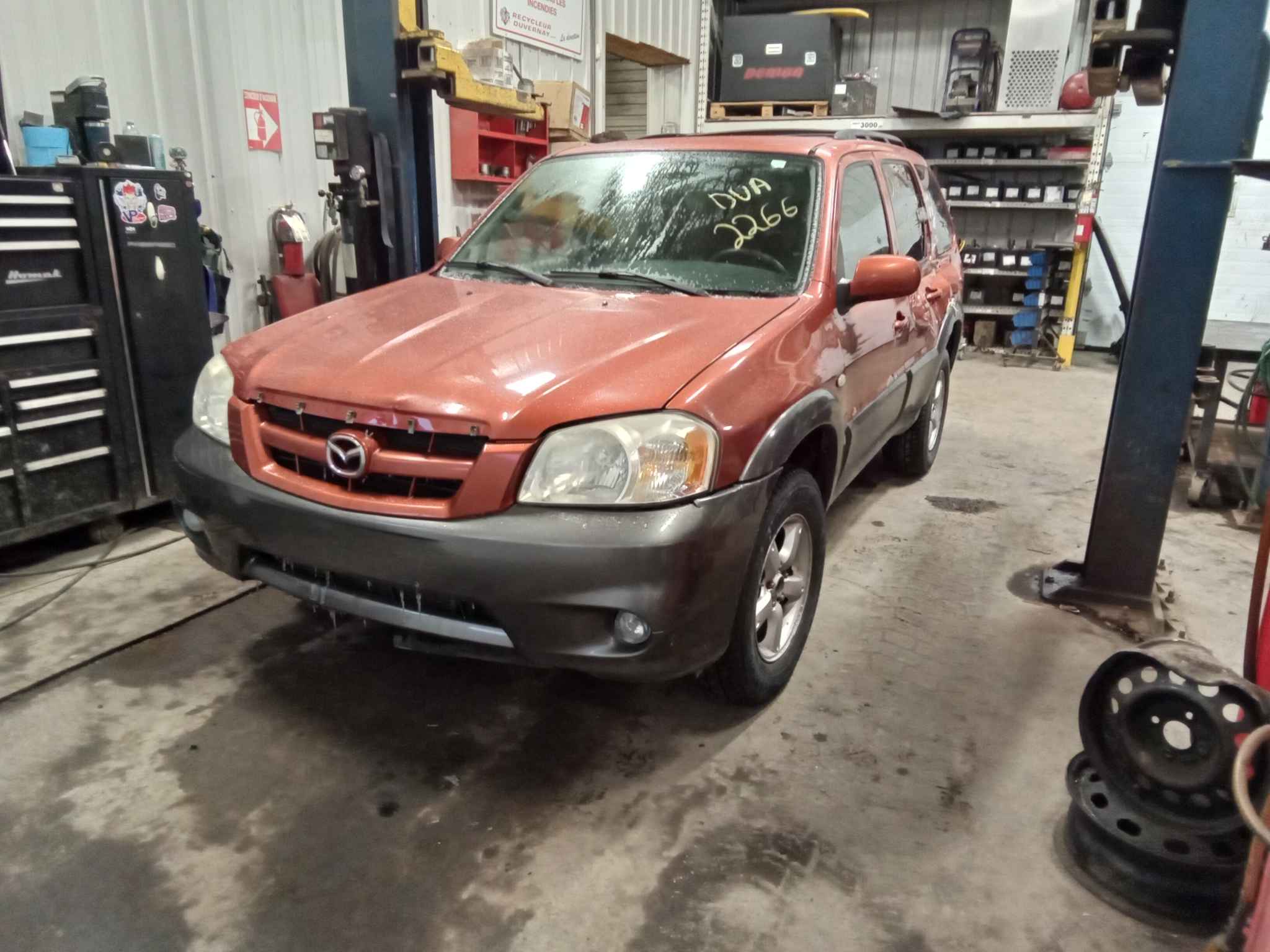 2005 Mazda Tribute