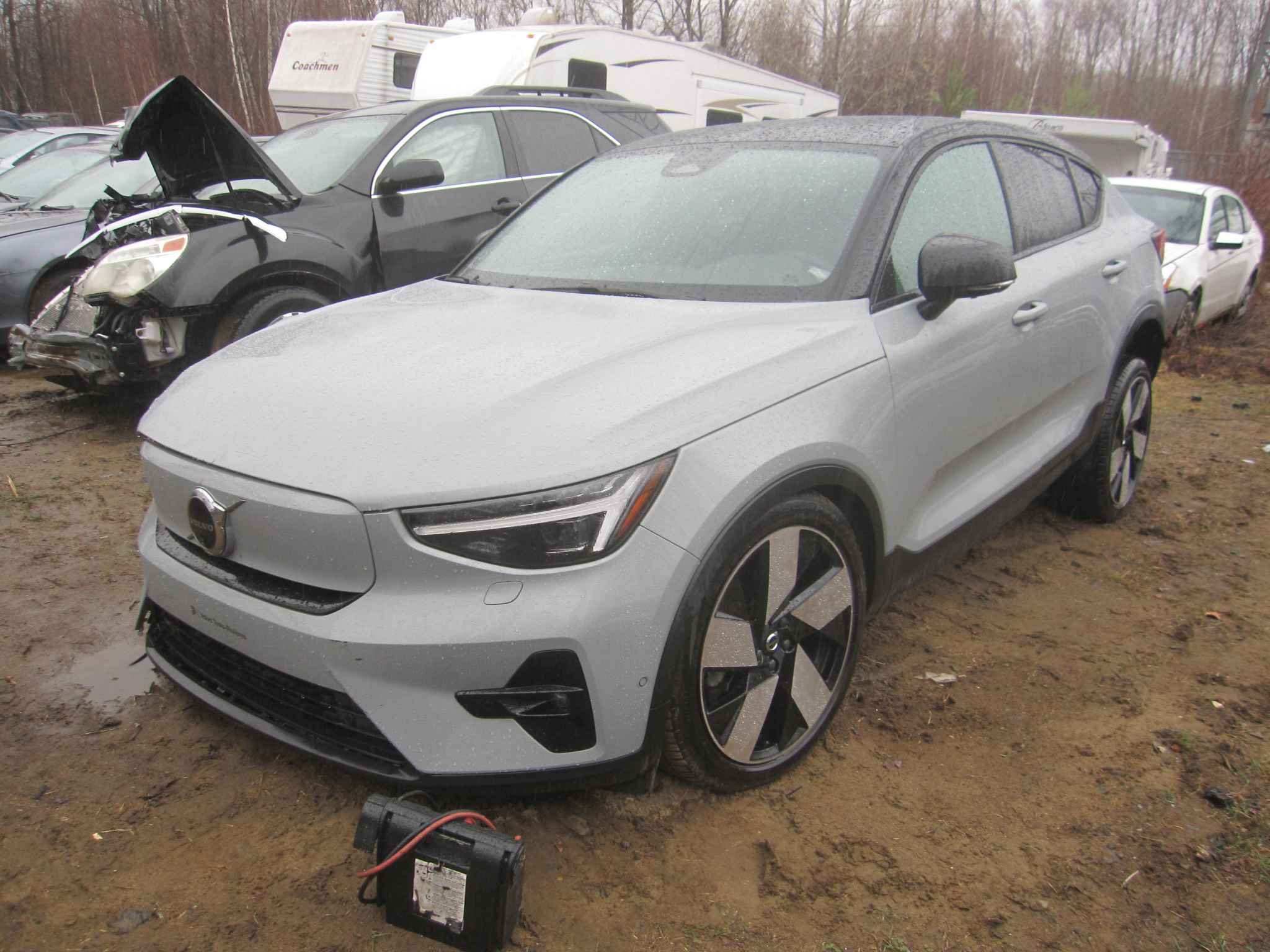 2025 Volvo 40 Series