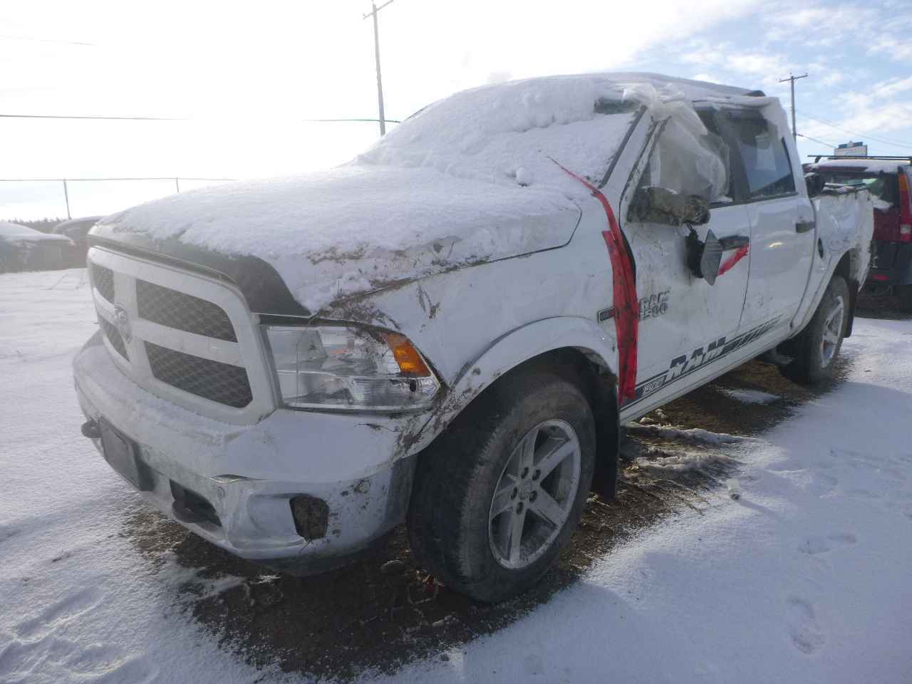 2016 Chrysler Pickup (Dodge)