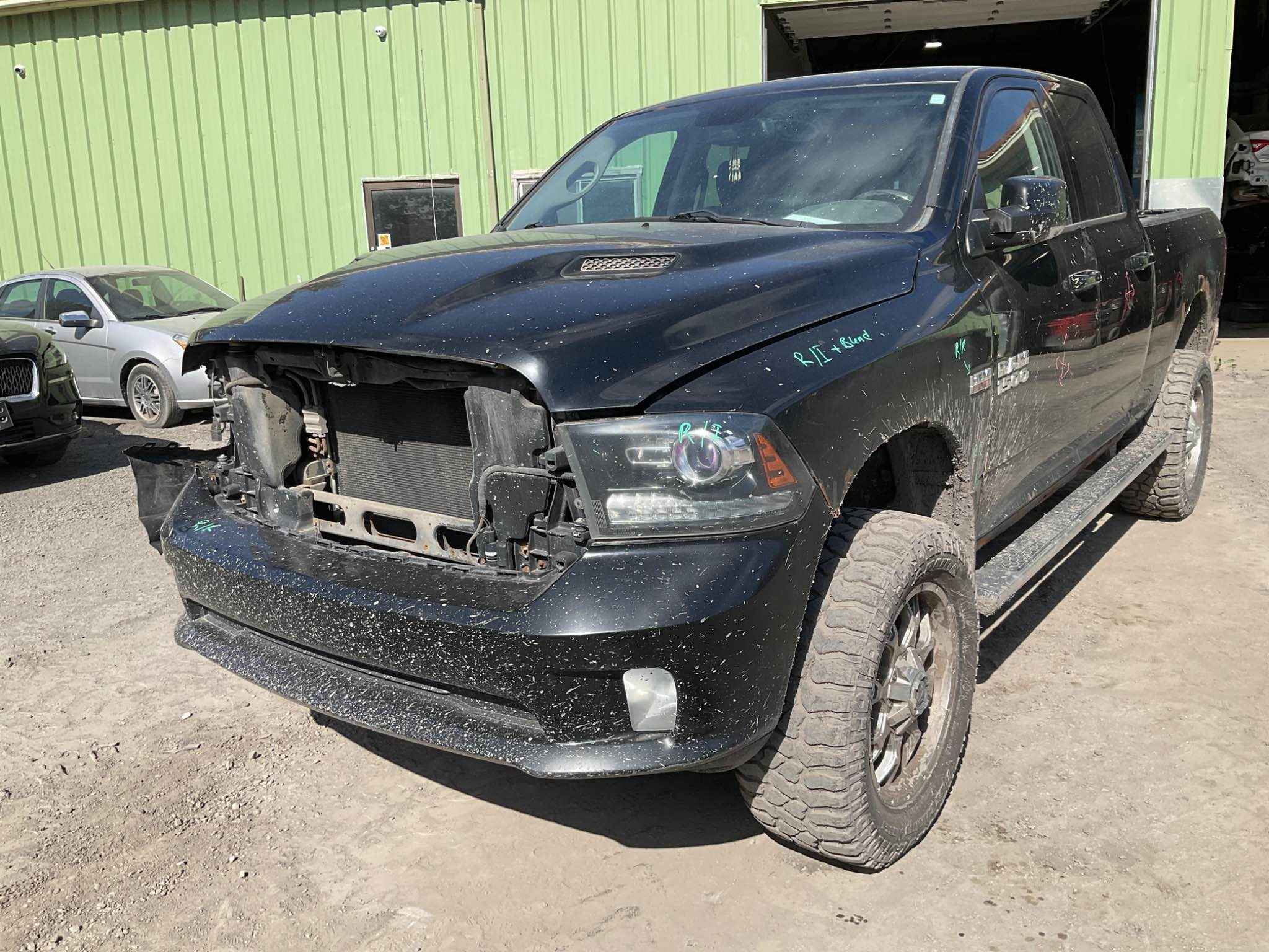 2013 Chrysler Pickup (Dodge)