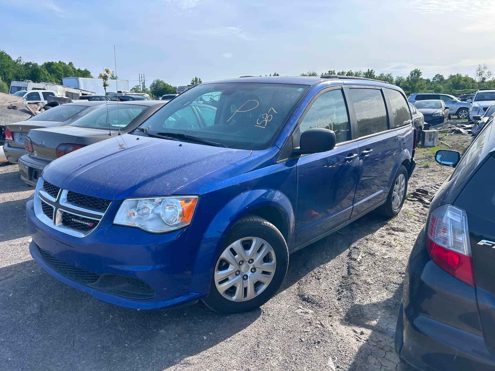 2020 Chrysler Caravan