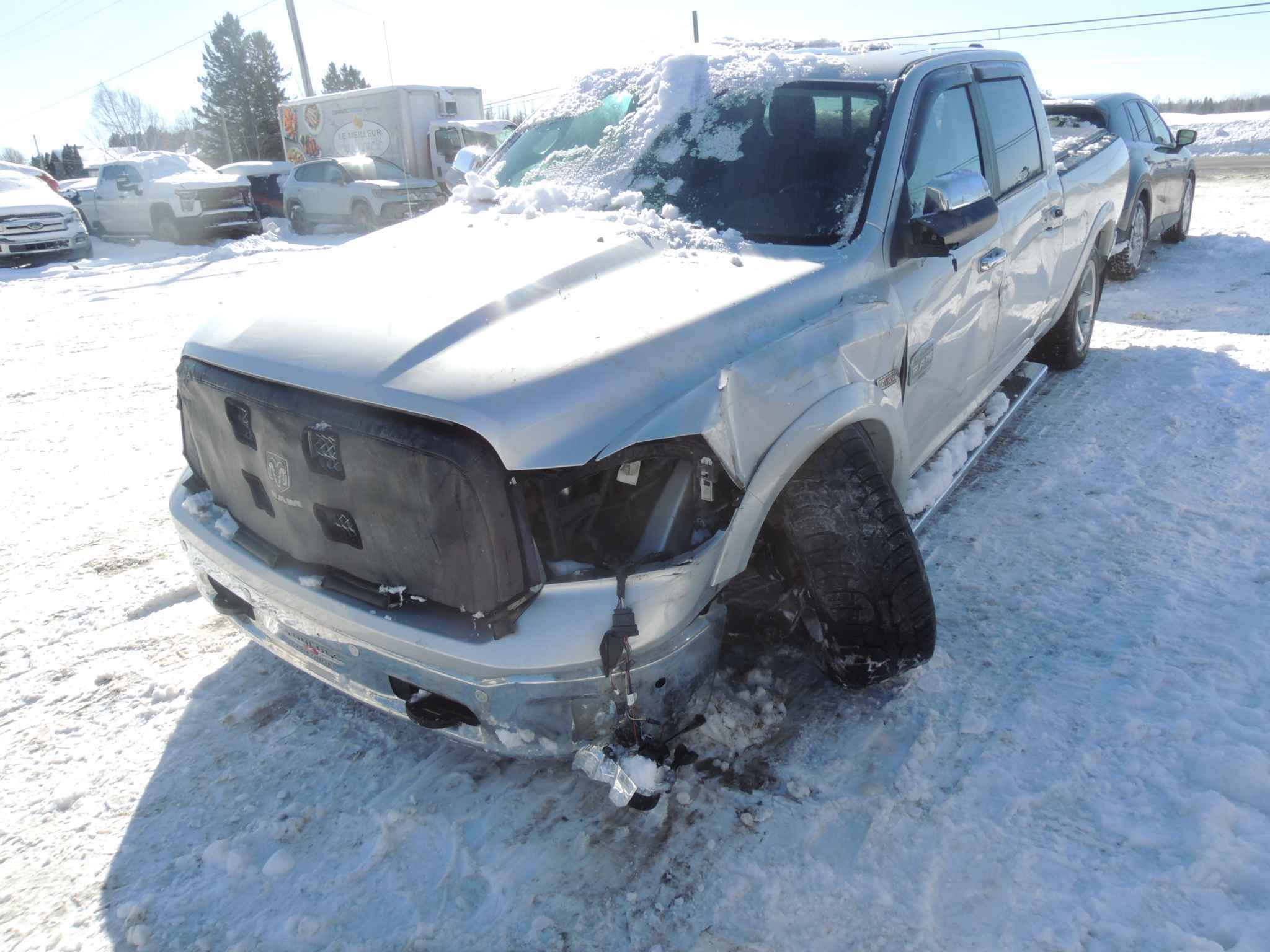 2015 Chrysler Pickup (Dodge)
