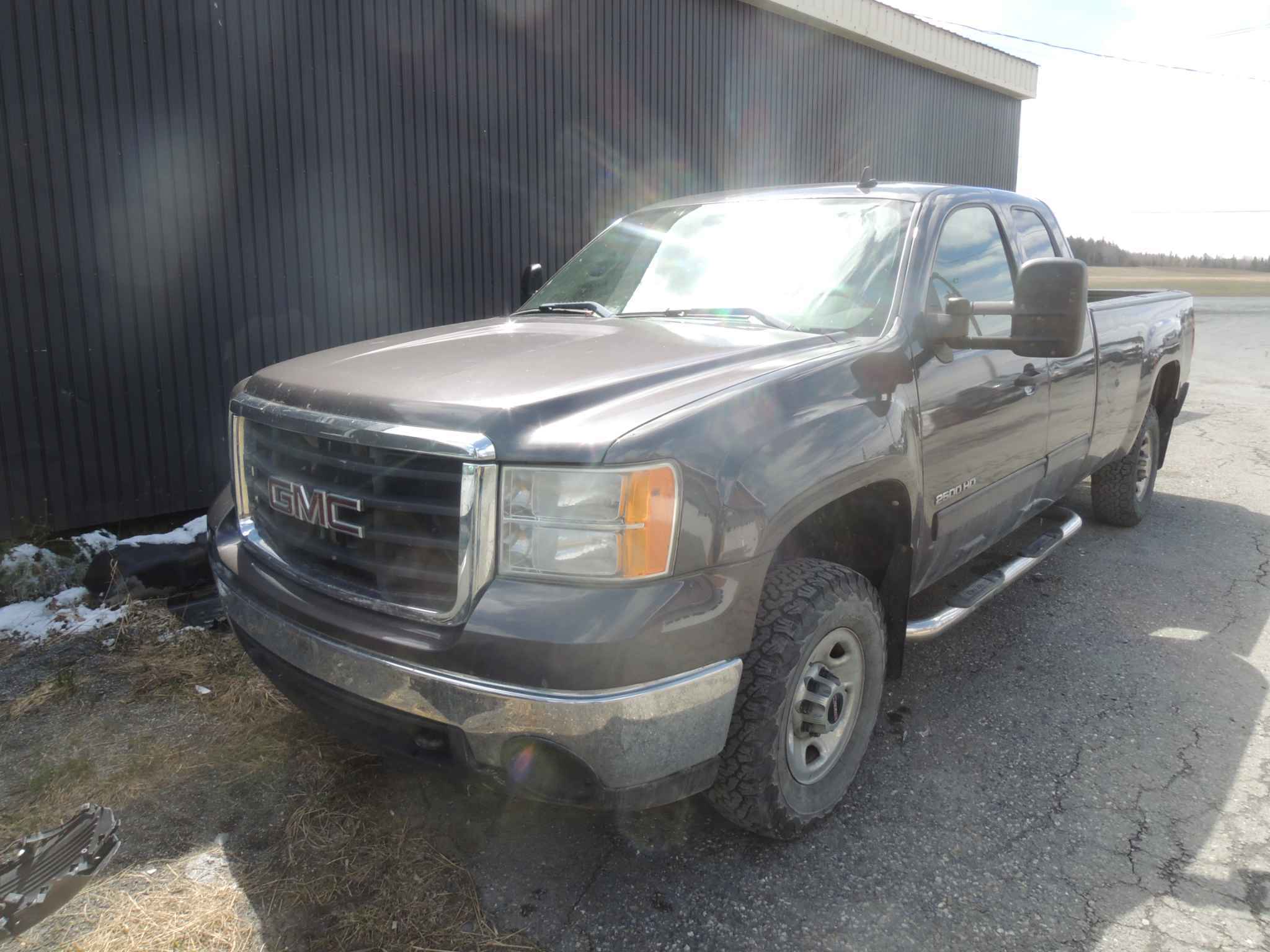 2010 GM Pickup (Gmc)