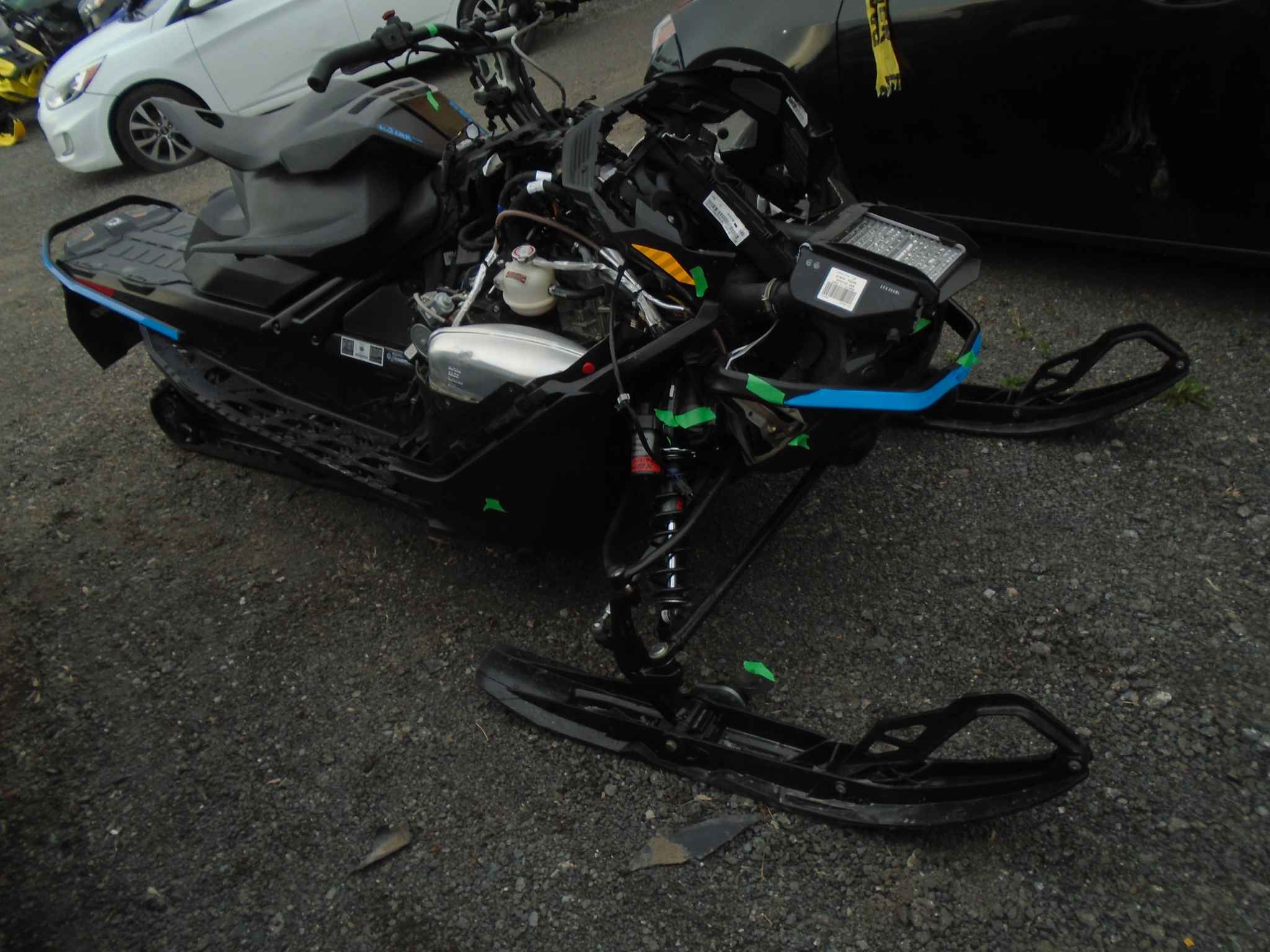 2024 Snowmobile Skidoo Brp