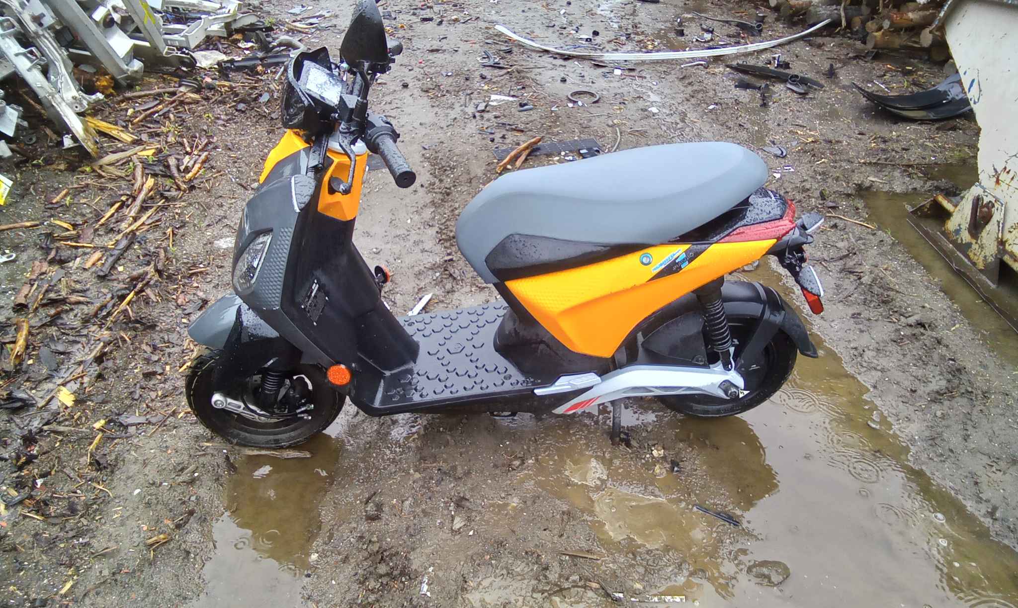 2022 Motorcycle Vespa