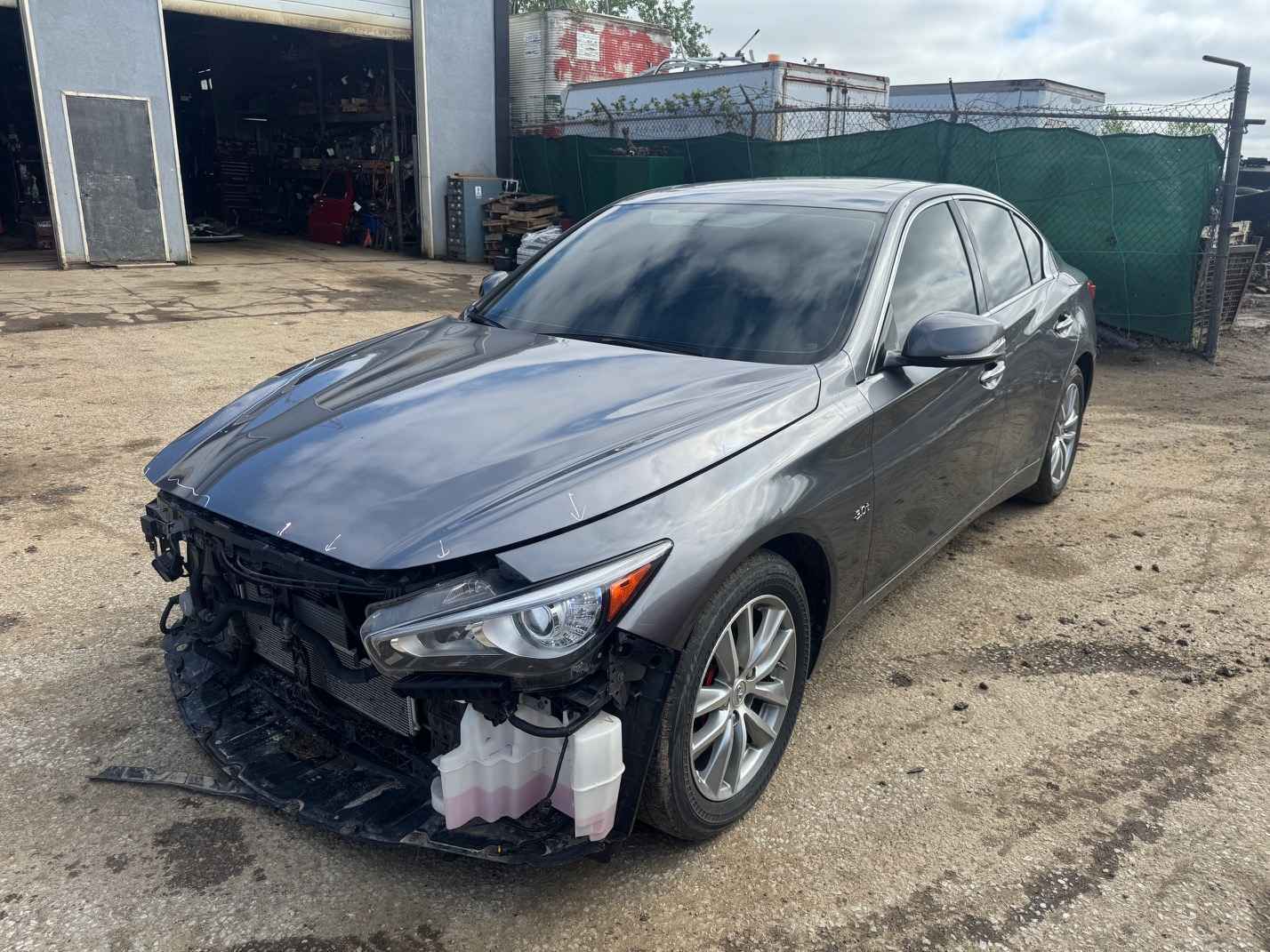 2016 Infiniti Infiniti Q50