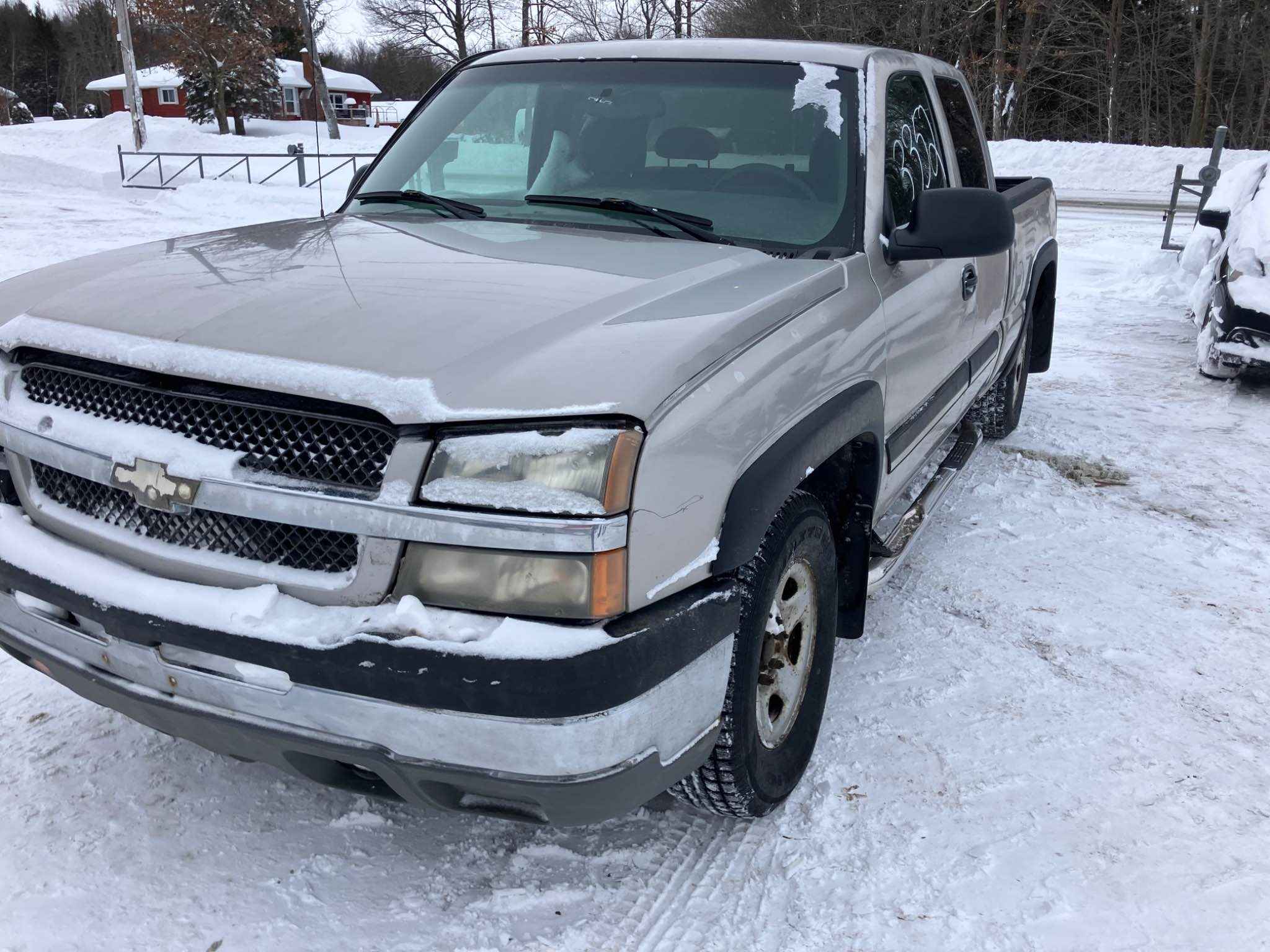 2004 GM Pickup (Chev.)