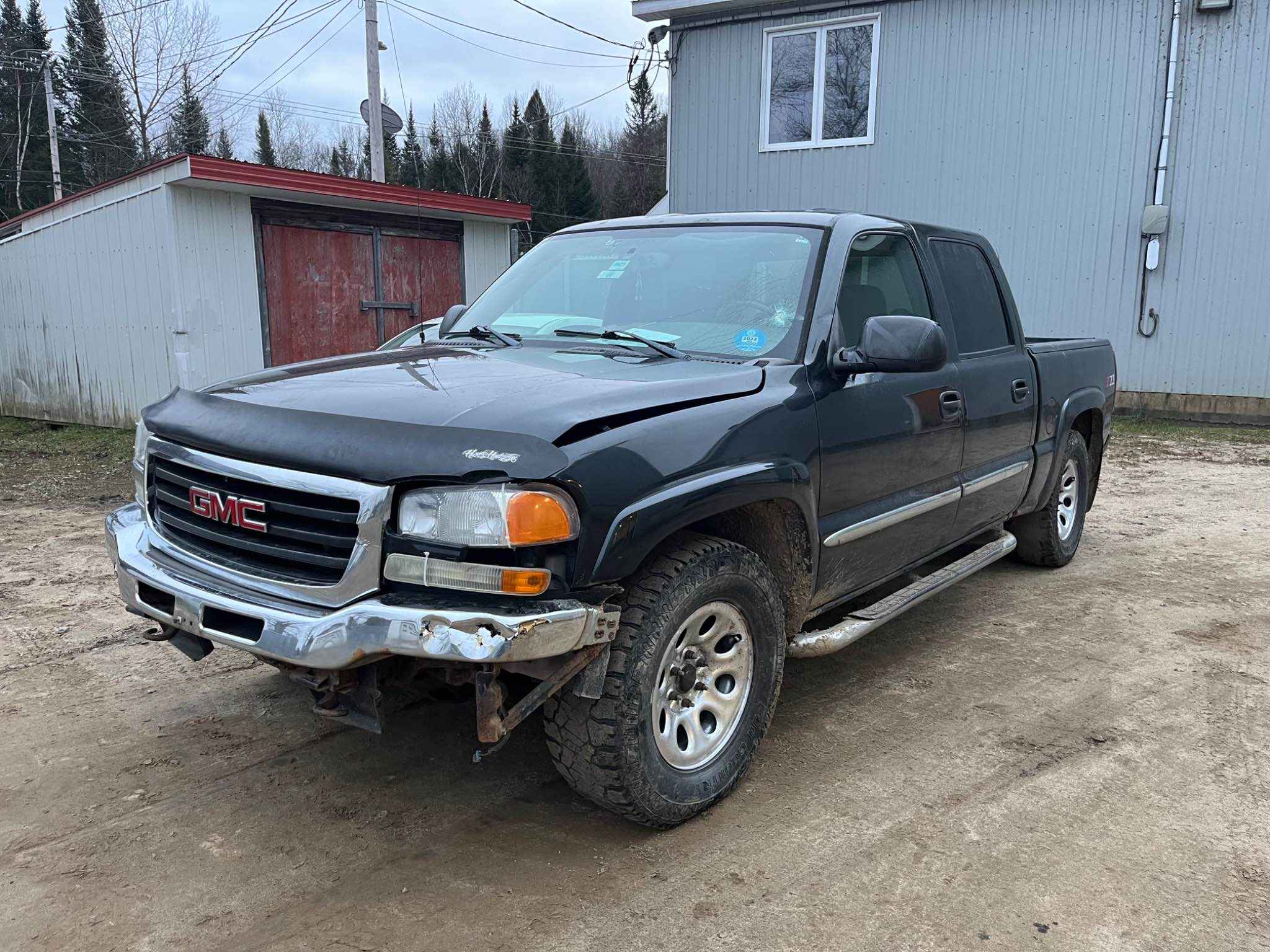 2005 GM Pickup (Gmc)