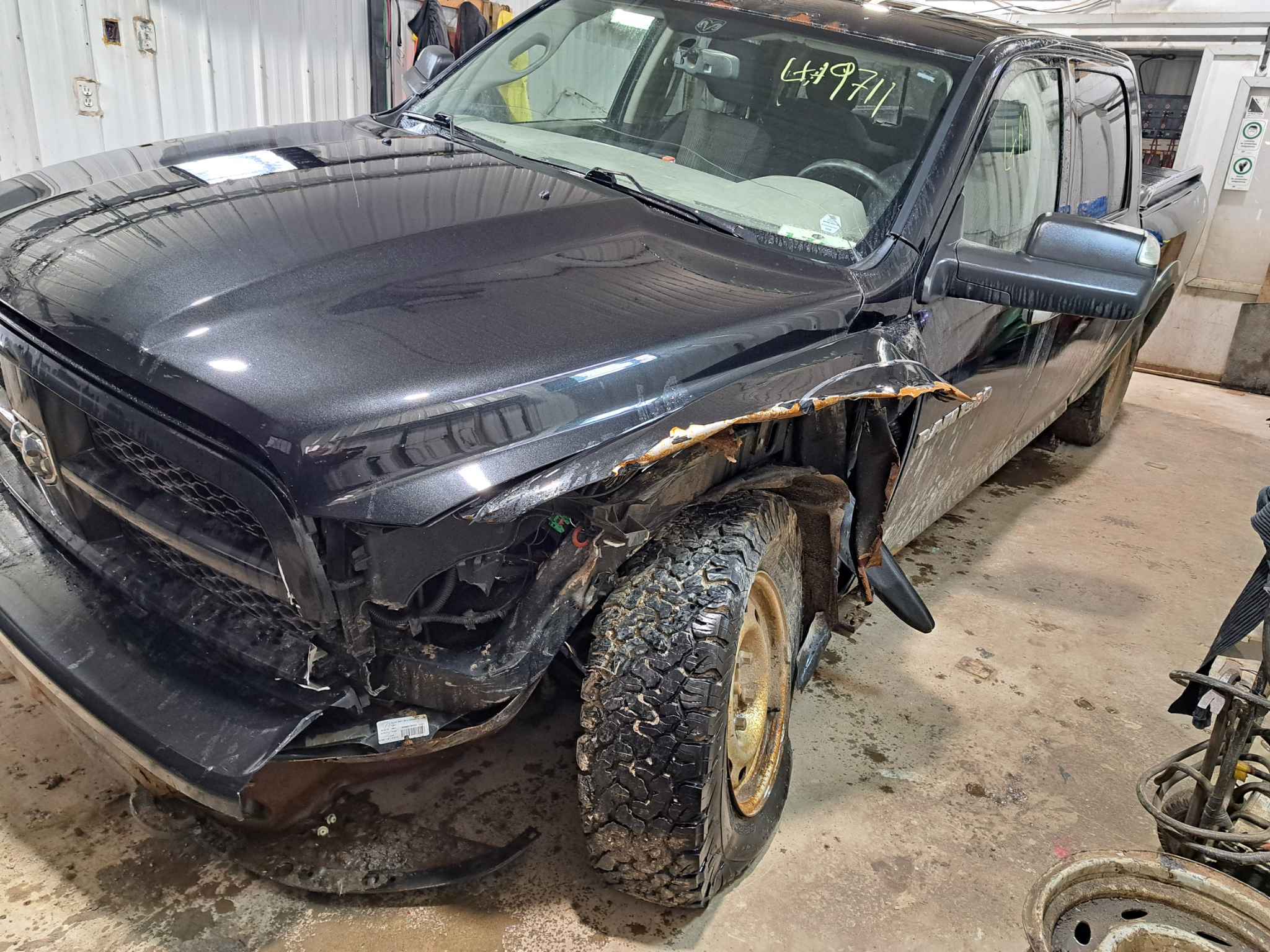 2011 Chrysler Pickup (Dodge)
