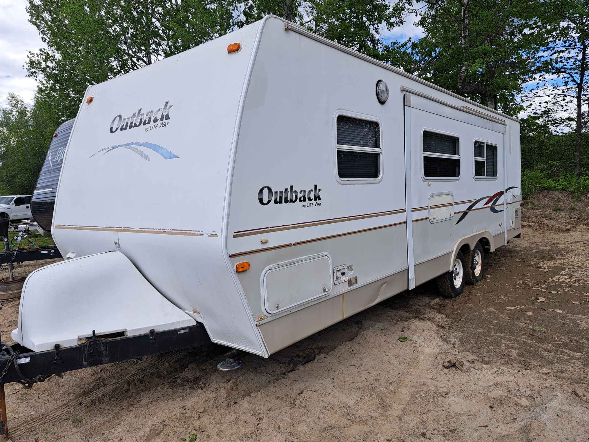 2003 Caravan/Mt.Home Travel Trailer
