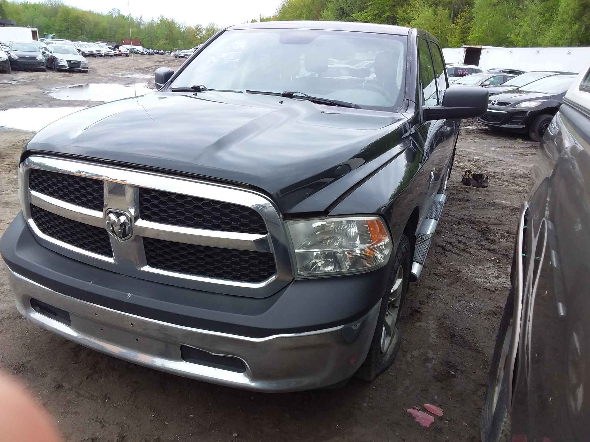 2013 Chrysler Pickup (Dodge)