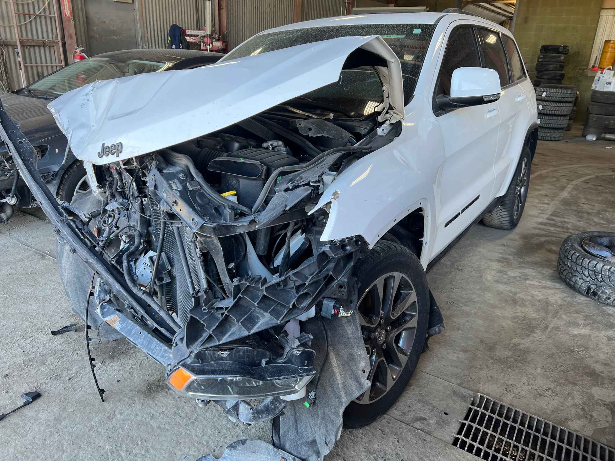 2018 Jeep Cherokee (All)