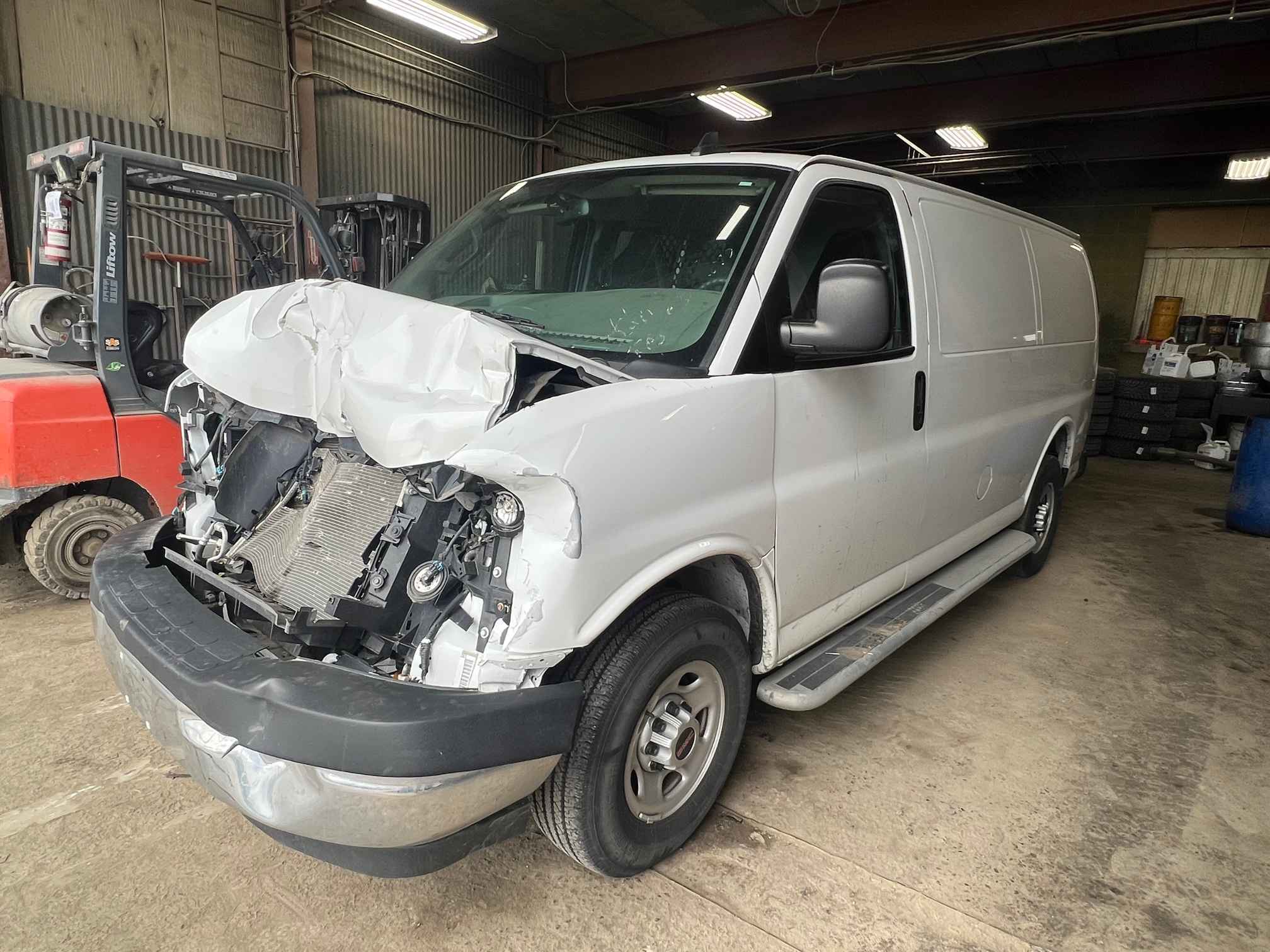 2020 GM Van GMC