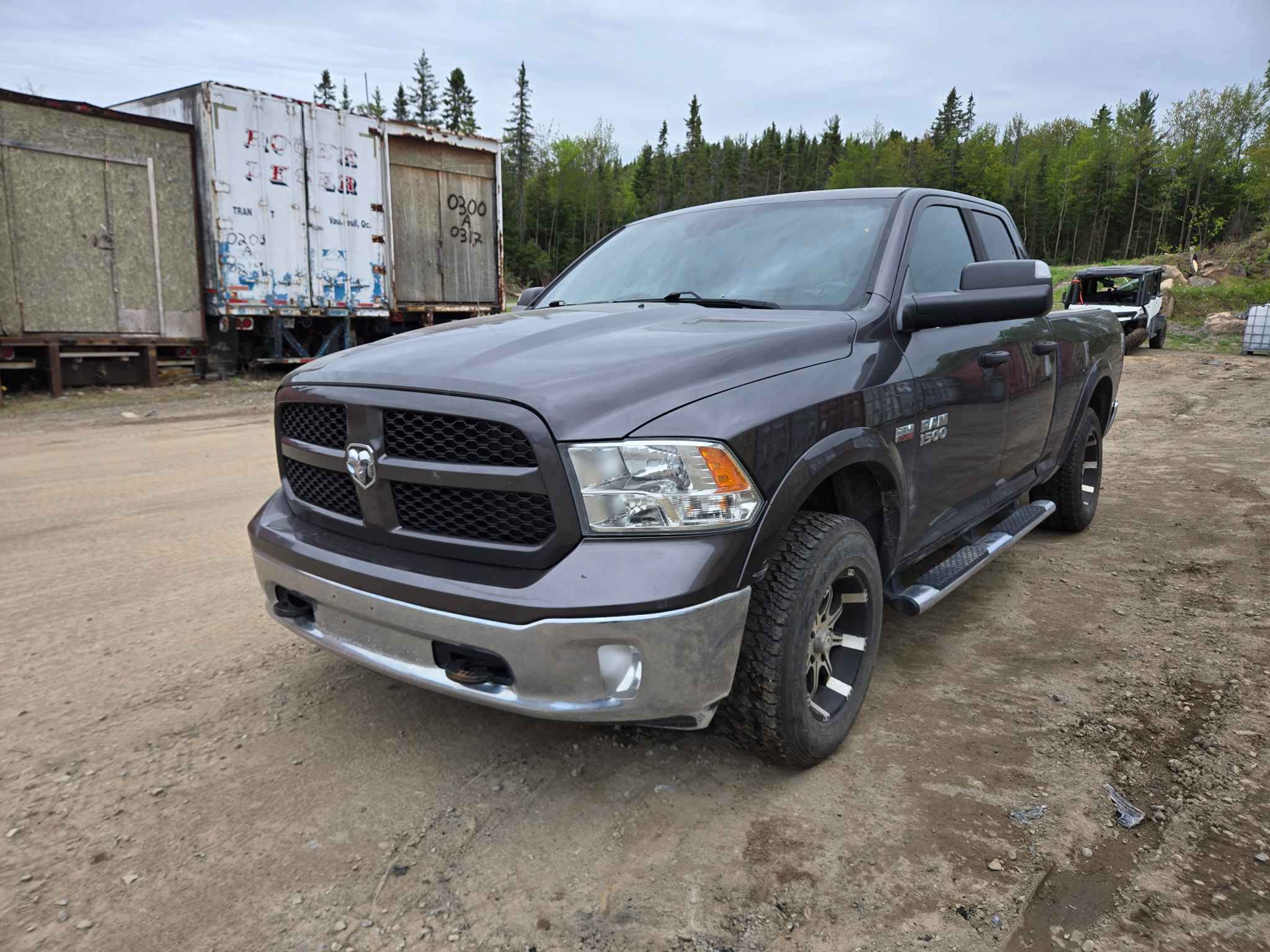 2016 Chrysler Pickup (Dodge)