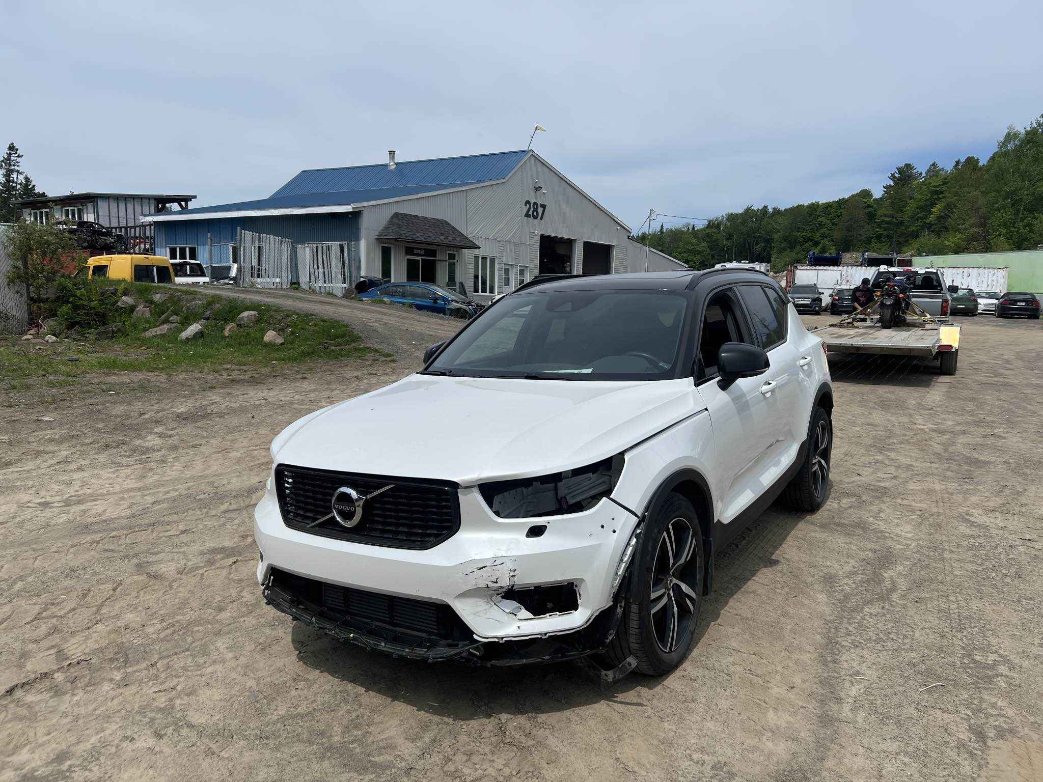 2020 Volvo 40 Series