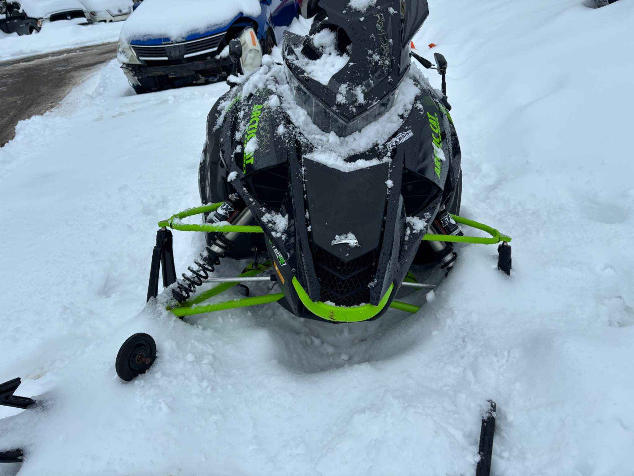 2017 Snowmobile Arctic Cat Snow