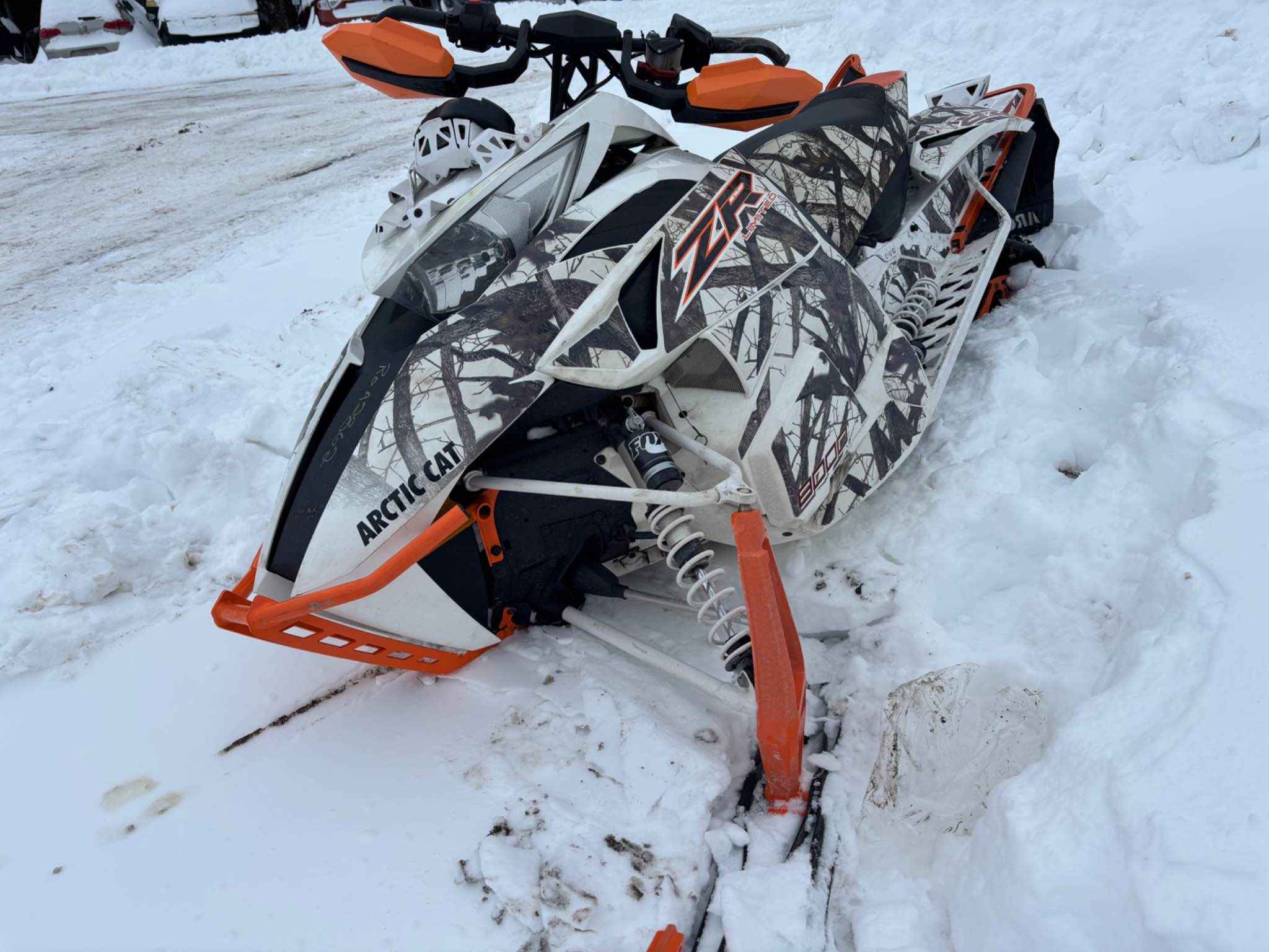 2017 Snowmobile Arctic Cat Snow