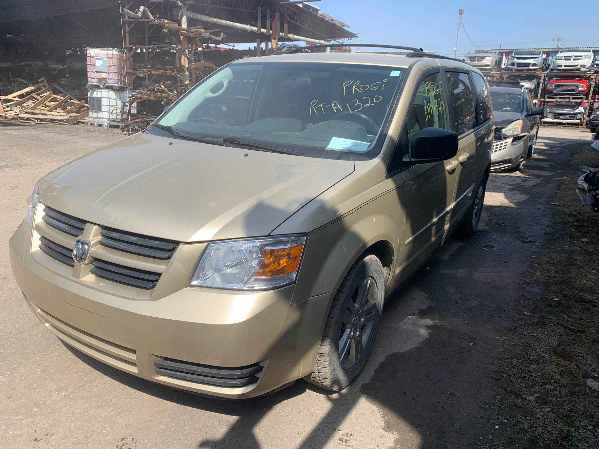 2010 Chrysler Caravan