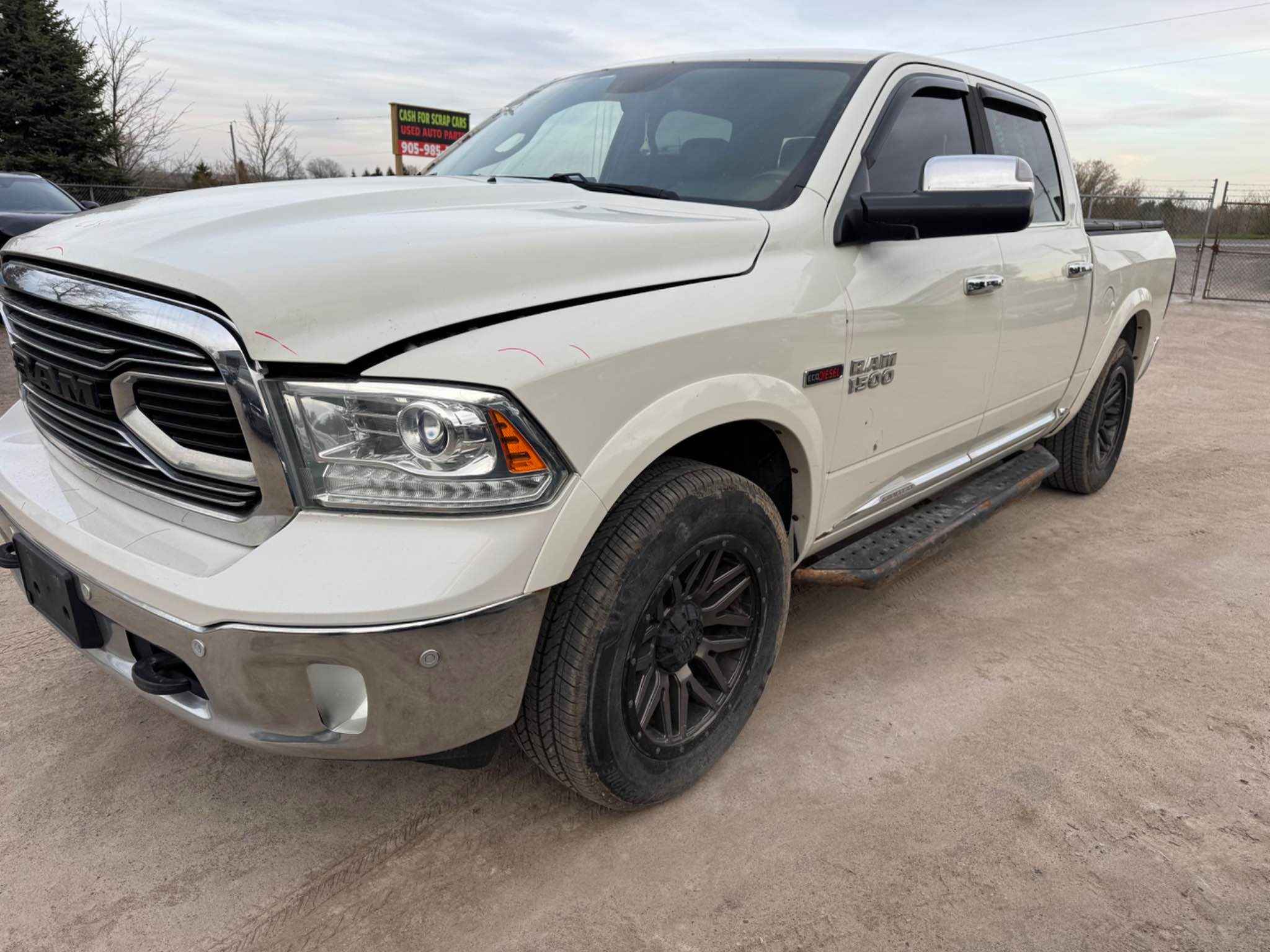 2016 Chrysler Pickup (Dodge)