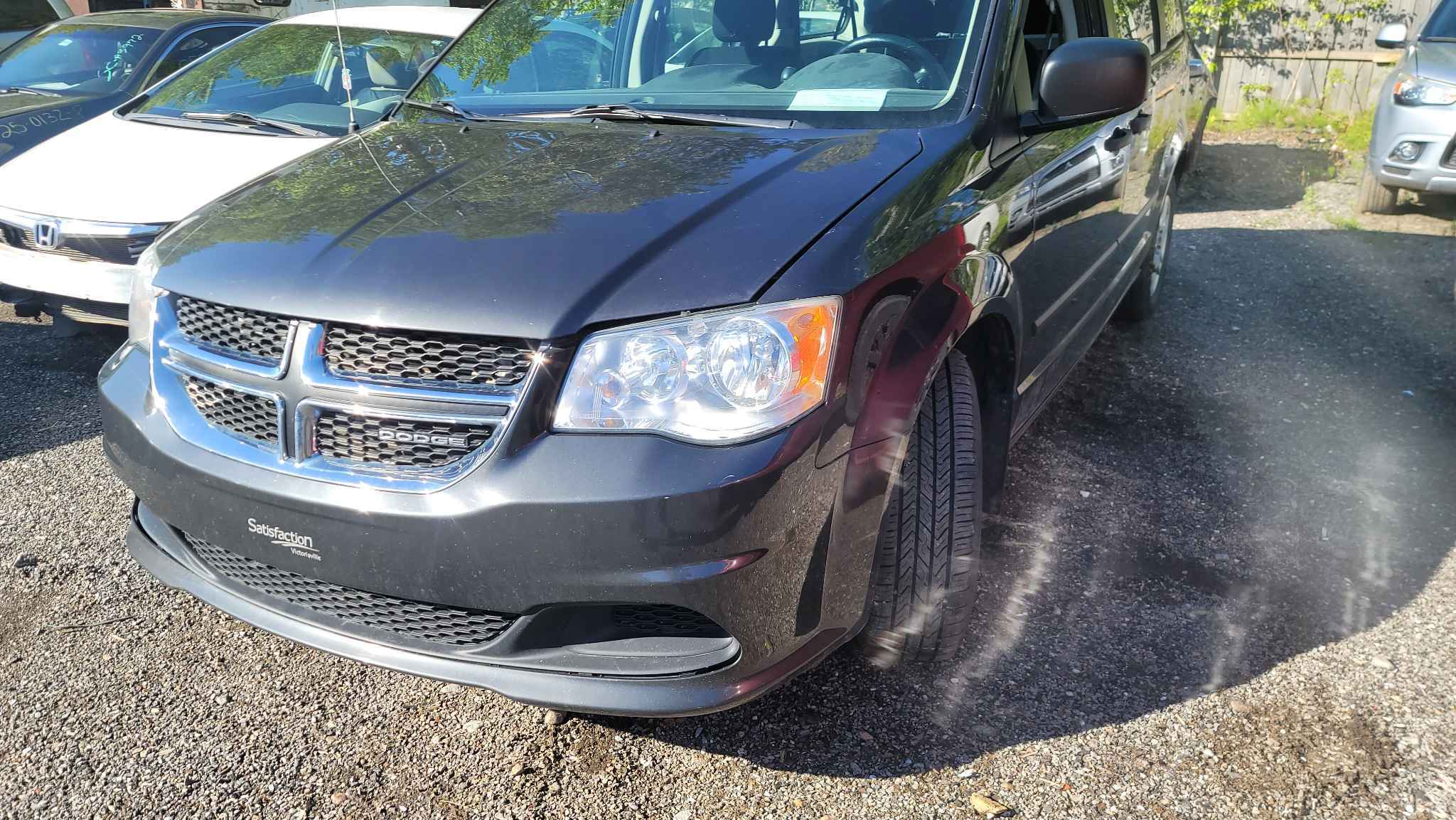 2012 Chrysler CARAVAN SE