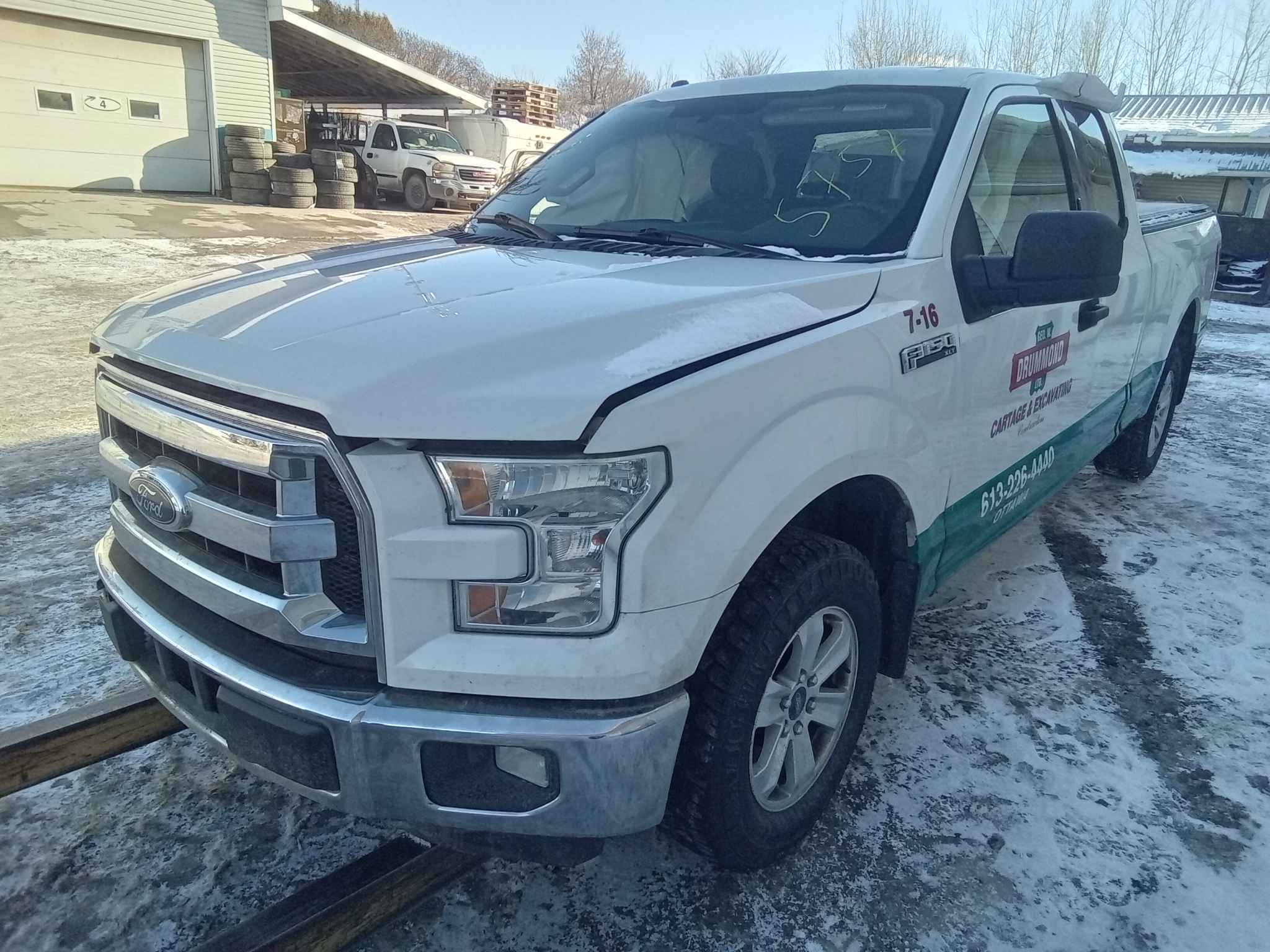 2016 Ford Pickup (Ford)