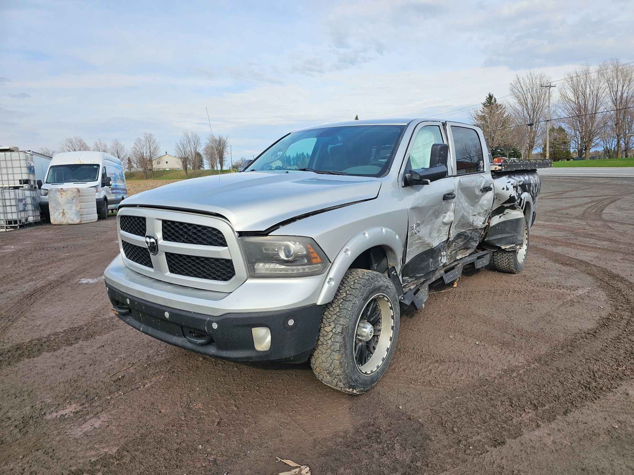 2015 Chrysler Pickup (Dodge)