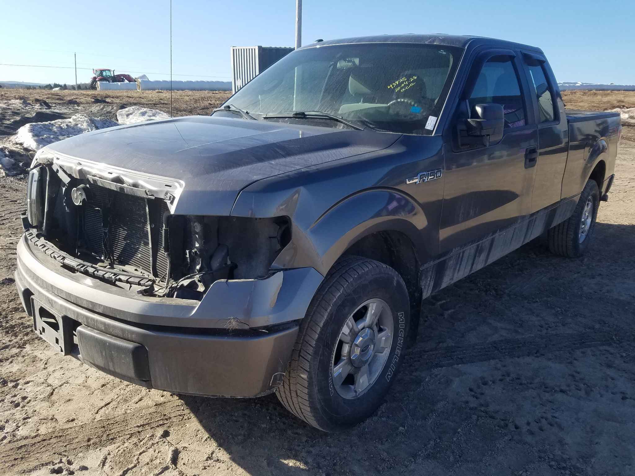 2014 Ford Pickup (Ford)
